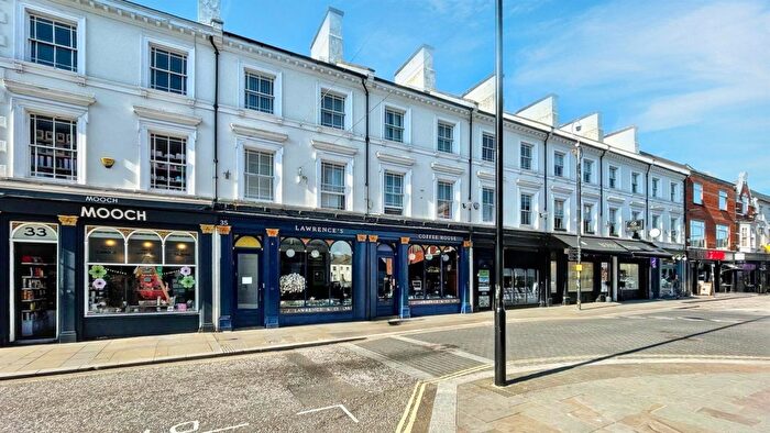 2 Bedroom Flat To Rent In St. Giles Street, Northampton, NN1