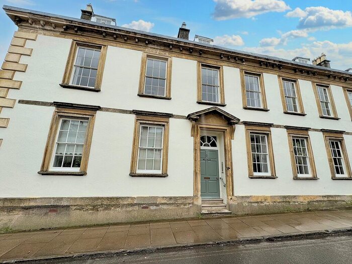 1 Bedroom Flat To Rent In Chamberlain Street, Wells, BA5