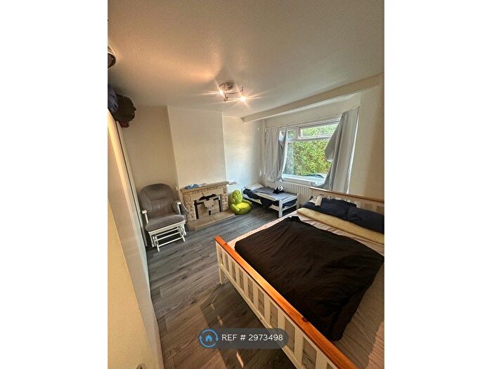 1 Bedroom Flat To Rent In Kingsley Road, Harrow, HA2