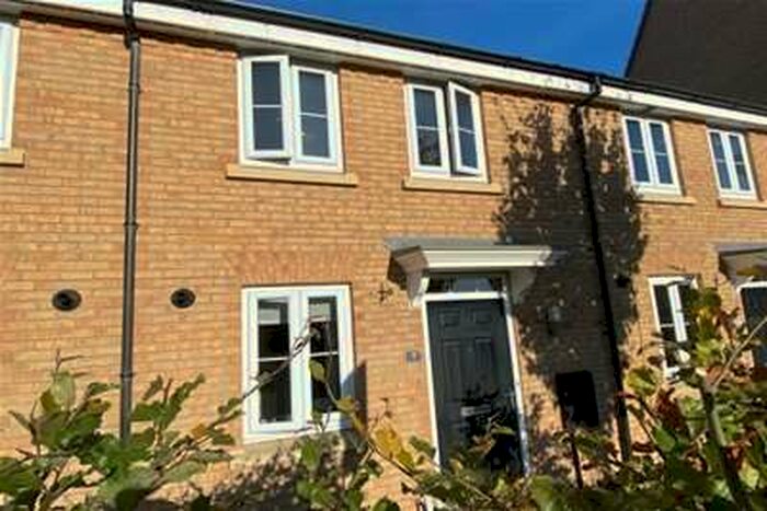 2 Bedroom House To Rent In Elter Drive, Lakeside, DN4