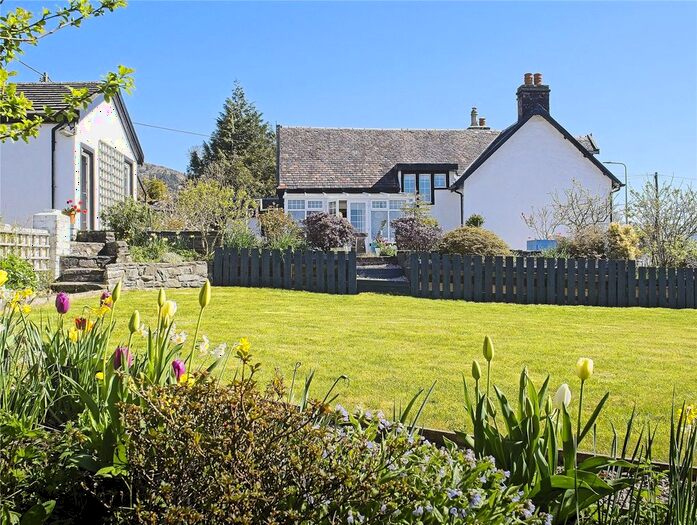 4 Bedroom Detached House For Sale In Firtree, Furnace, Inveraray, Argyll And Bute, PA32