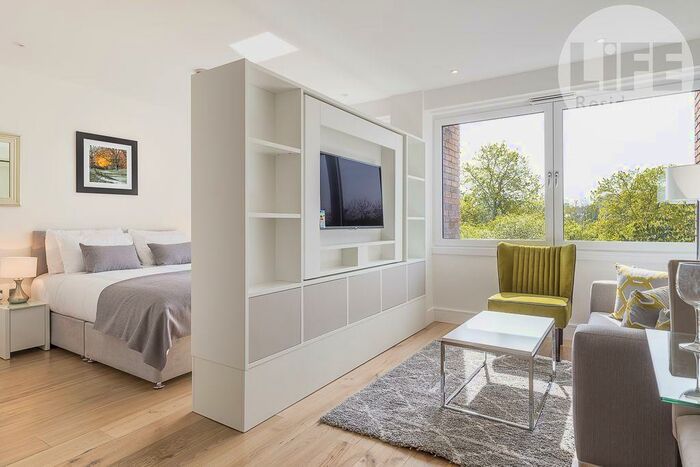 Studio To Rent In Riverdale House, Molesworth Street, Lewisham, London, SE13