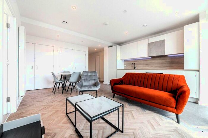 1 Bedroom Apartment To Rent In Skyline Apartments, Makers Yard, London, E3