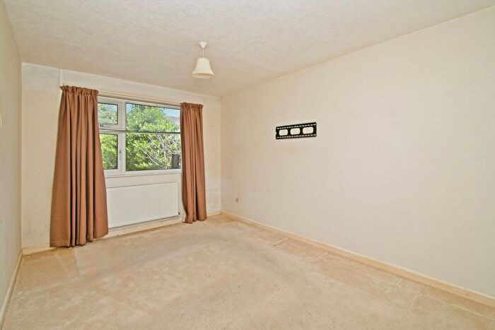 2 Bedroom Bungalow For Sale In Green Crescent, Helston, Cornwall, TR13