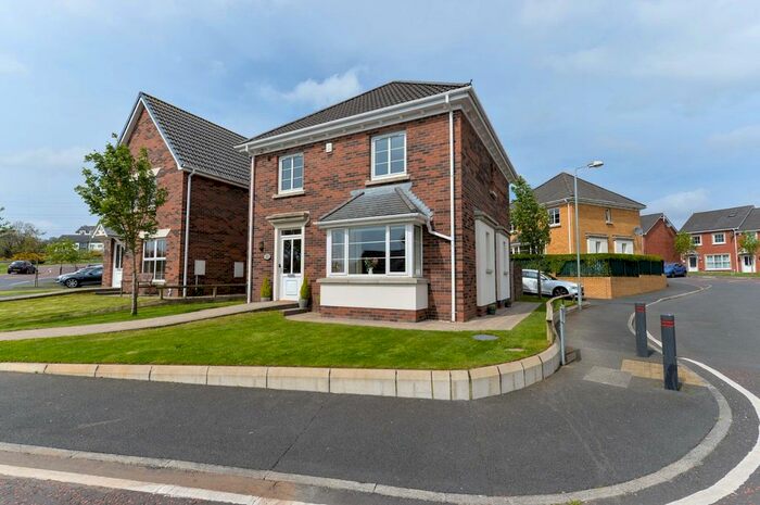 3 Bedroom Detached House For Sale In Lagmore View Road, Dunmurry, Belfast, County Antrim, BT17