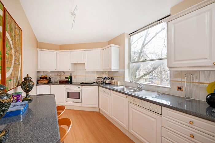 3 Bedroom Flat For Sale In Warrington Gardens, London, W9