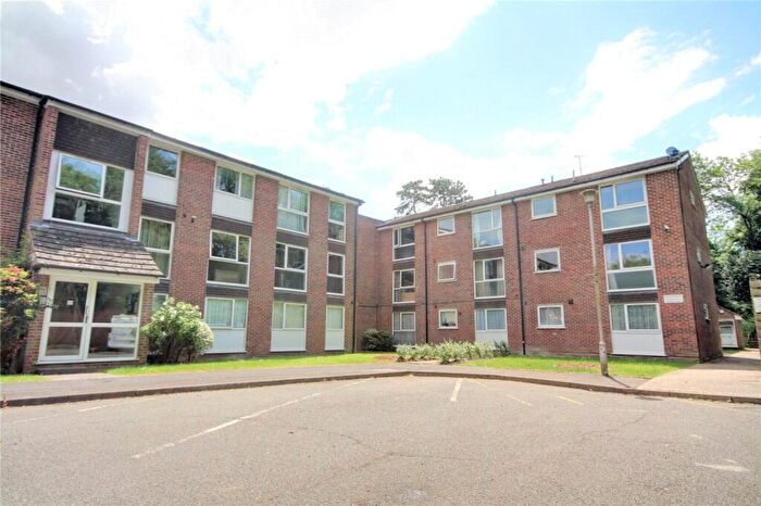2 Bedroom Apartment To Rent In Trafalgar Court, Southcote Road, Reading, Berkshire, RG30
