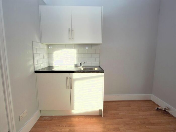 Property To Rent In Cranbrook Park, London, N22