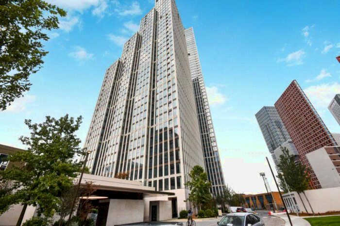 2 Bedroom Flat To Rent In One Thames City, Nine Elms, London, SW8