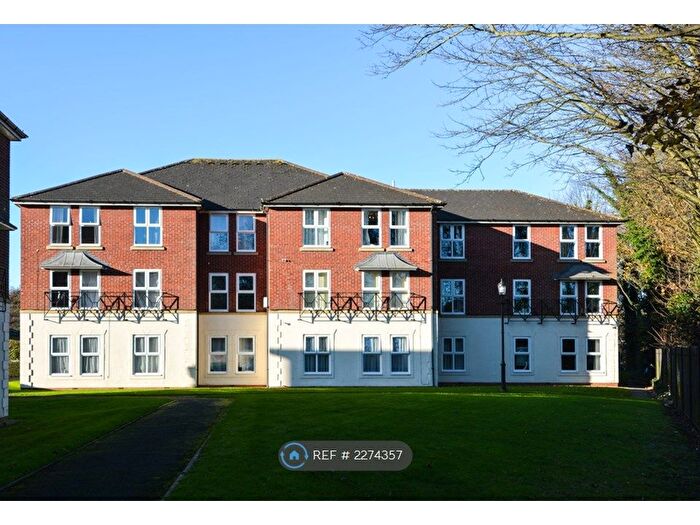 2 Bedroom Flat To Rent In Mariner Avenue, Birmingham, B16