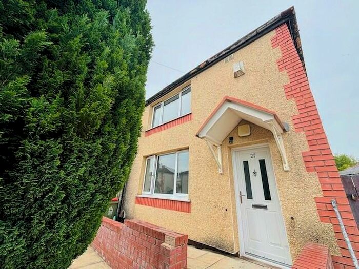 3 Bedroom House To Rent In Dawnay Road, Ribbleton, PR2