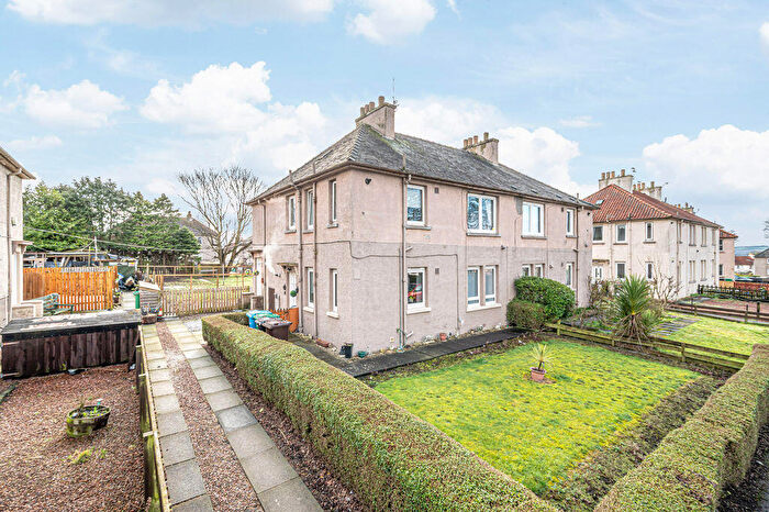 2 Bedroom Flat For Sale In Beatty Crescent, Kirkcaldy, KY1