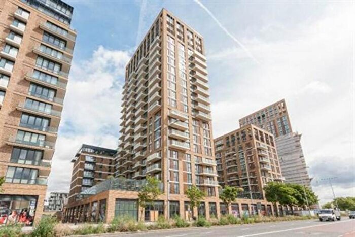 1 Bedroom Flat To Rent In Compton House, Plumstead Road, SE18