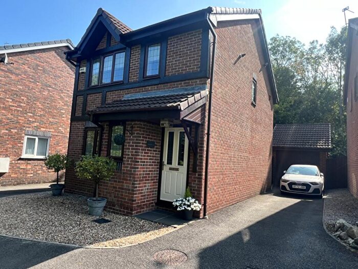 3 Bedroom Detached House For Sale In Ashdown Drive, Chorley, PR6