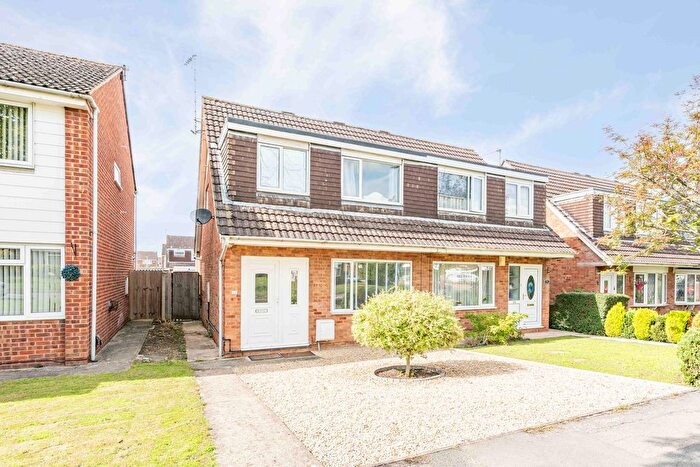 3 Bedroom Semi-Detached House For Sale In Medoc Close, Wyman's Brook, Cheltenham, GL50