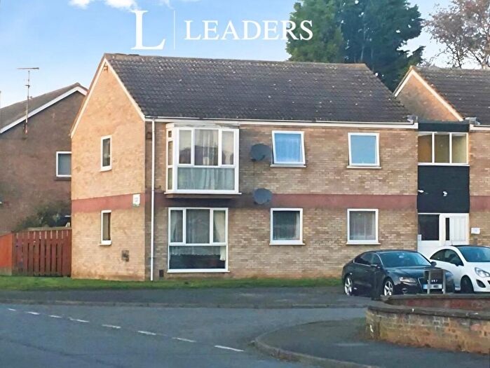 2 Bedroom Flat To Rent In Haley Close, Wisbech, Cambridgeshire, PE13