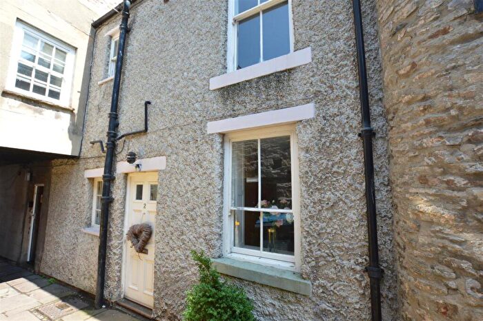 2 Bedroom Cottage For Sale In Victoria Cottages, Market Place, Middleham, Nr Leyburn, DL8