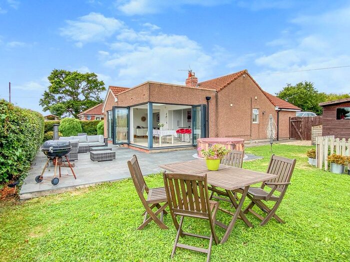 3 Bedroom Semi-Detached Bungalow For Sale In Llanhennock, Newport, NP18