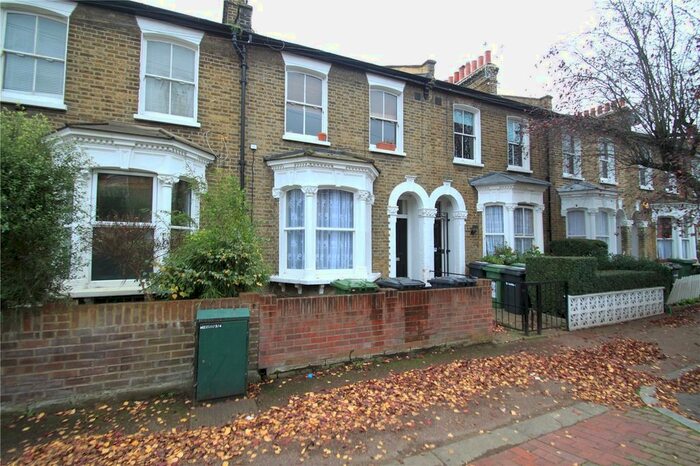 1 Bedroom Flat To Rent In Edric Road, New Cross, SE14