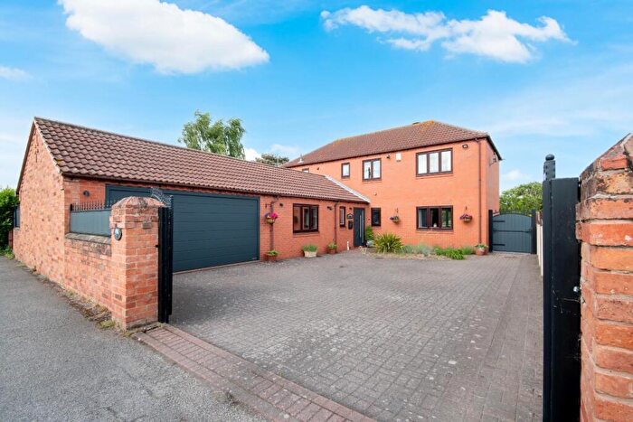 4 Bedroom Detached House For Sale In Thorpe Road, Mattersey, Doncaster, DN10