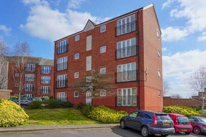 2 Bedroom Flat To Rent In Terret Close, Walsall, WS1