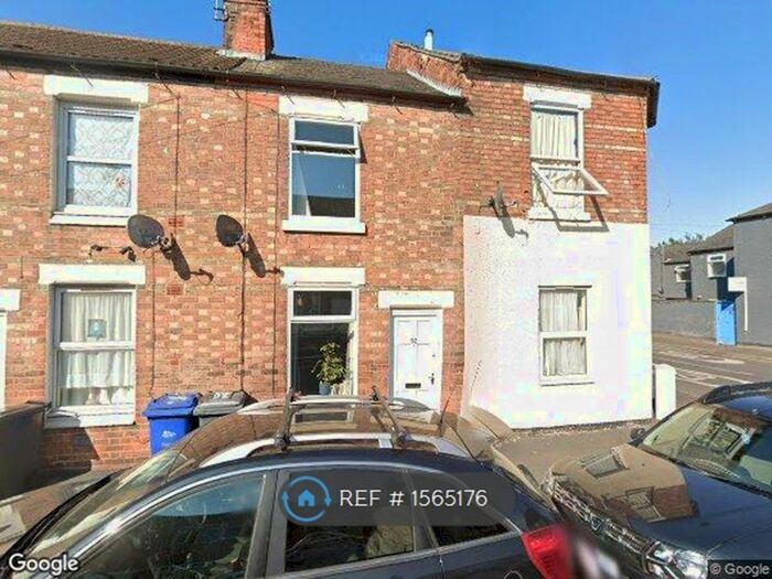 2 Bedroom Flat To Rent In Burton-On-Trent, Staffordshire, DE14
