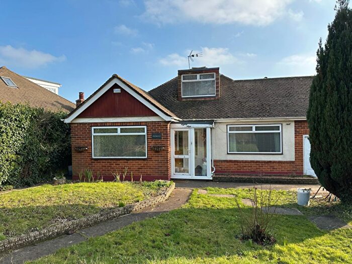 2 Bedroom Detached Bungalow To Rent In Dumpton Park Drive, Broadstairs, CT10