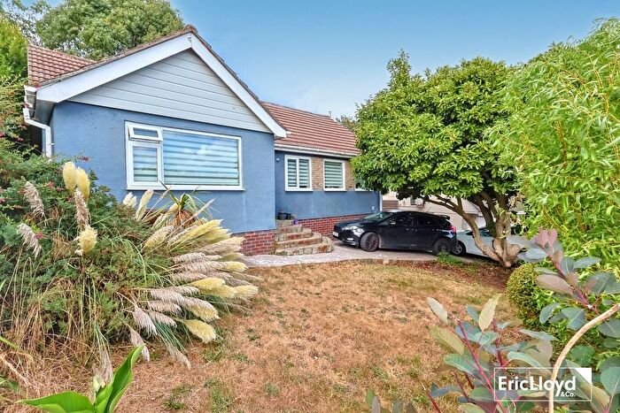 4 Bedroom Detached Bungalow For Sale In Churston Way, Brixham, TQ5