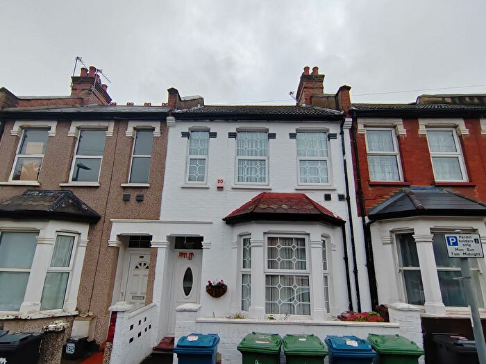 3 Bedroom Terraced House To Rent In Herga Road, Harrow Wealdstone, HA3