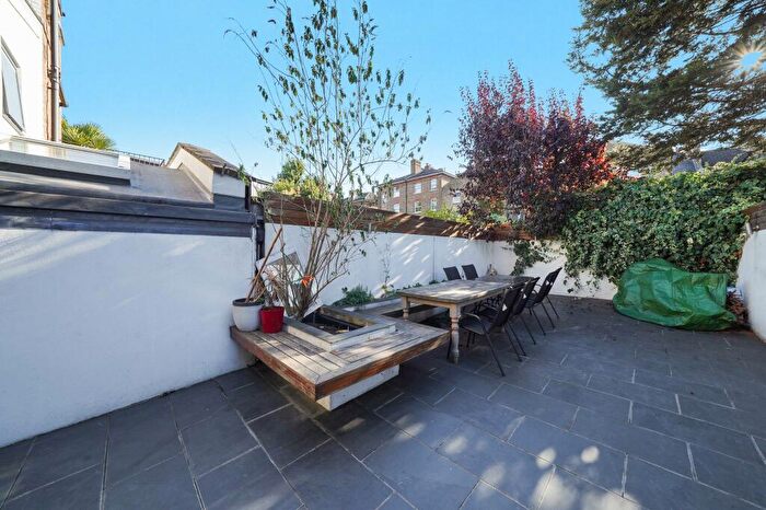 4 Bedroom Terraced House To Rent In Landcroft Road, East Dulwich, London, SE22