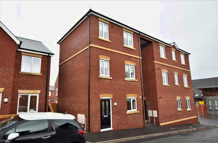 1 Bedroom Town House To Rent In Lonsdale Street, Barrow-In-Furness, LA14