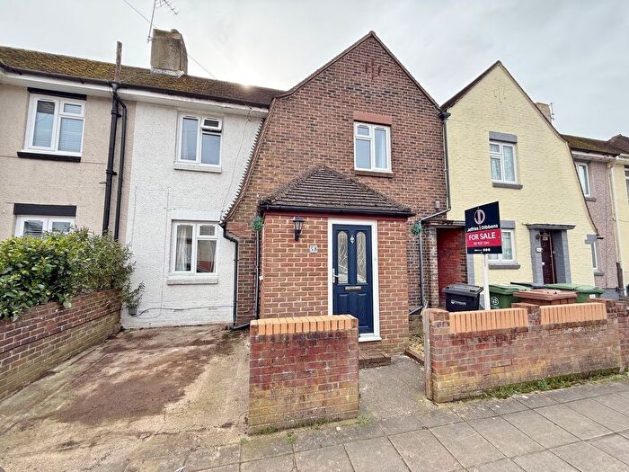 2 Bedroom Terraced House For Sale In Freshwater Road, Cosham, PO6