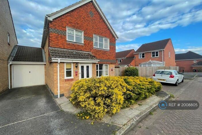 3 Bedroom Detached House To Rent In Hamburg Close, Andover, SP10