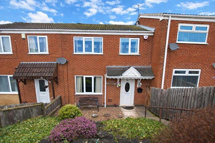2 Bedroom Terraced House To Rent In Bradwell Drive, Nottingham, NG5