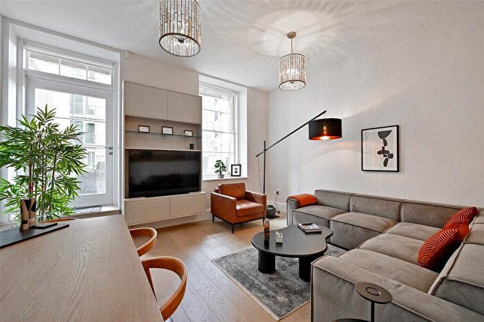 2 Bedroom Apartment To Rent In Guinea Street, Bristol, Somerset, BS1