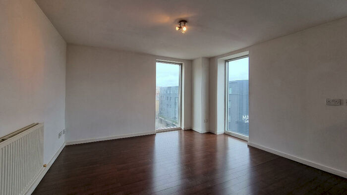 1 Bedroom Apartment To Rent In Treadway Street, Hackney Road, London, E2