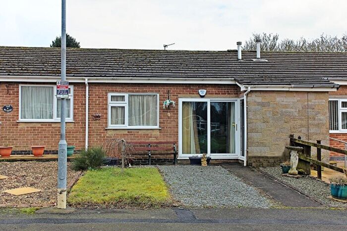 1 Bedroom Terraced Bungalow For Sale In The Rushes, Markfield, LE67