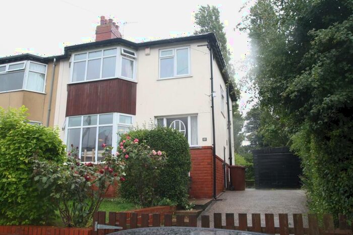 3 Bedroom House To Rent In Upland Crescent, Leeds, West Yorkshire, Uk, LS8