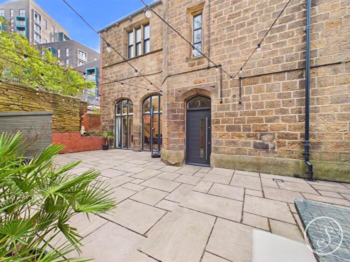 2 Bedroom Apartment For Sale In Boyds Mill, East Street Leeds City Centre, Leeds, LS9