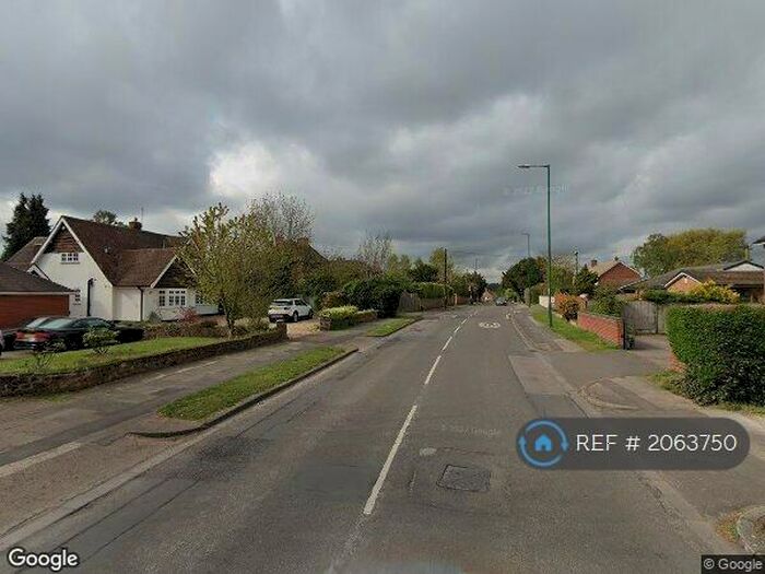 2 Bedroom Semi-Detached House To Rent In Bramcote Lane, Nottingham, NG8