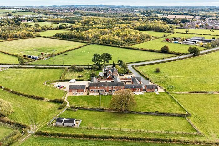 4 Bedroom Barn Conversion For Sale In Bay Tree Barn, Norris Hill Farm, Blackfordby, DE12