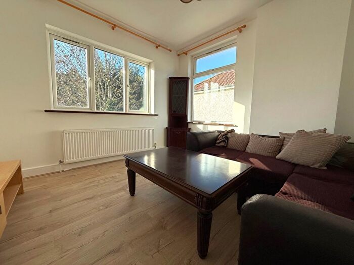 3 Bedroom Maisonette To Rent In Harrow Road, Wembley, HA0