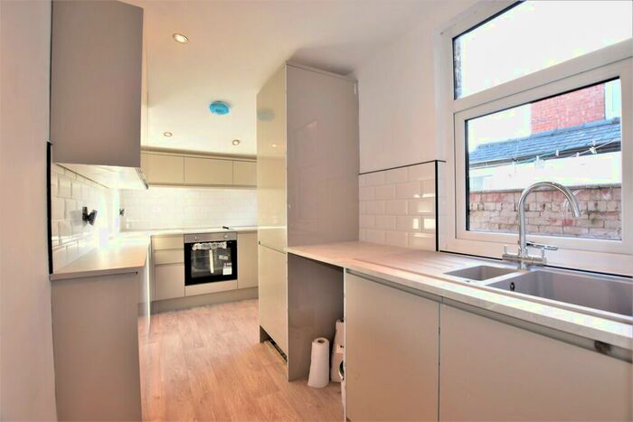 2 Bedroom Terraced House To Rent In Cunliffe Road, Blackpool, FY1