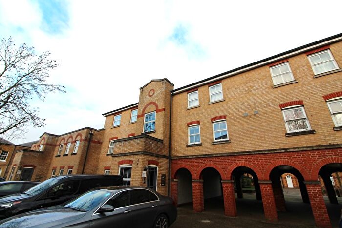 1 Bedroom Flat To Rent In Harston Drive, Enfield Island Village, EN3