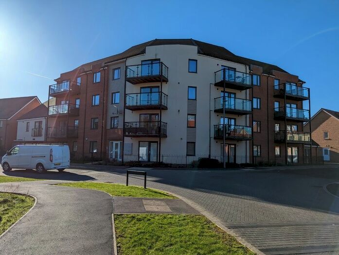 2 Bedroom Flat To Rent In Guildford Avenue, Kingsmead, Milton Keynes, MK4