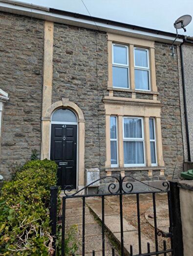3 Bedroom Terraced House To Rent In Shrubbery Road Ref, BS16