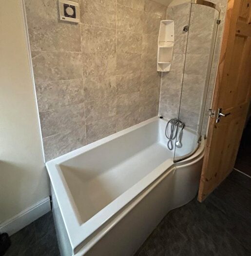 4 Bedroom Terraced House To Rent In Eldon Road, Birmingham, B16