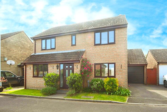 3 Bedroom Detached House For Sale In Hill View Close, Ilton, Ilminster, TA19