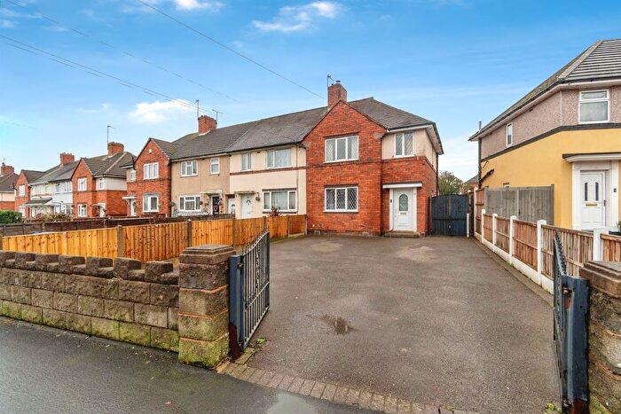 3 Bedroom End Terrace House For Sale In Crankhall Lane, Wednesbury, WS10