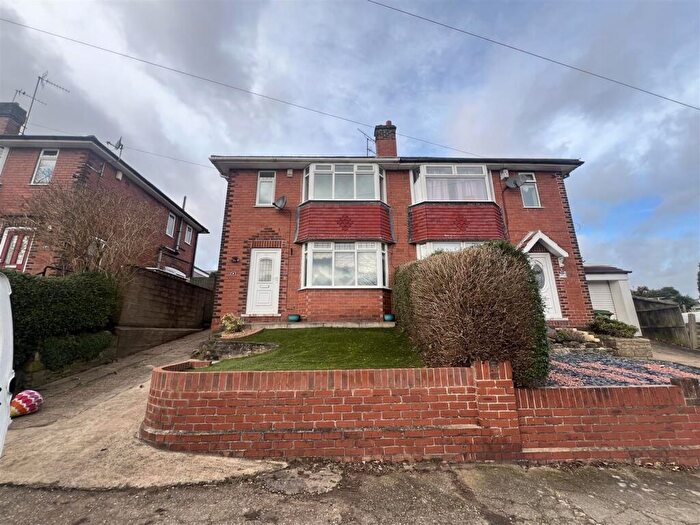 3 Bedroom House To Rent In Heather Way, Mansfield, NG18